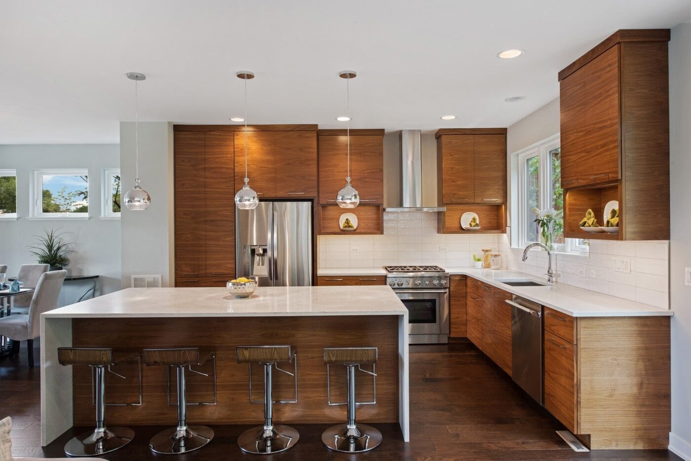 Unlock the Potential of G-Shaped Kitchens: Top 10 Design Ideas for Your ...